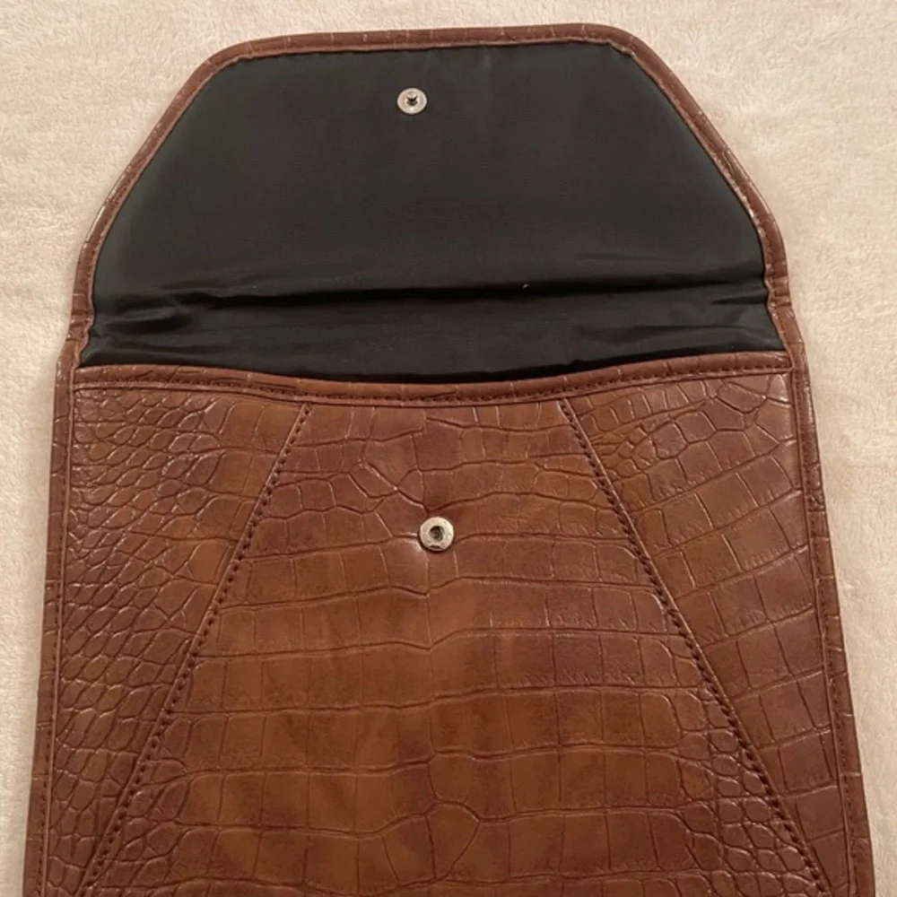Protective Carry Case for Tablet / iPad EUC Vegan